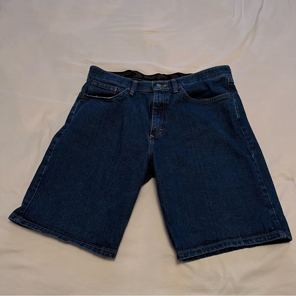 Wrangler Men's Dark Blue Denim Shorts with Comfort Strip Size 34